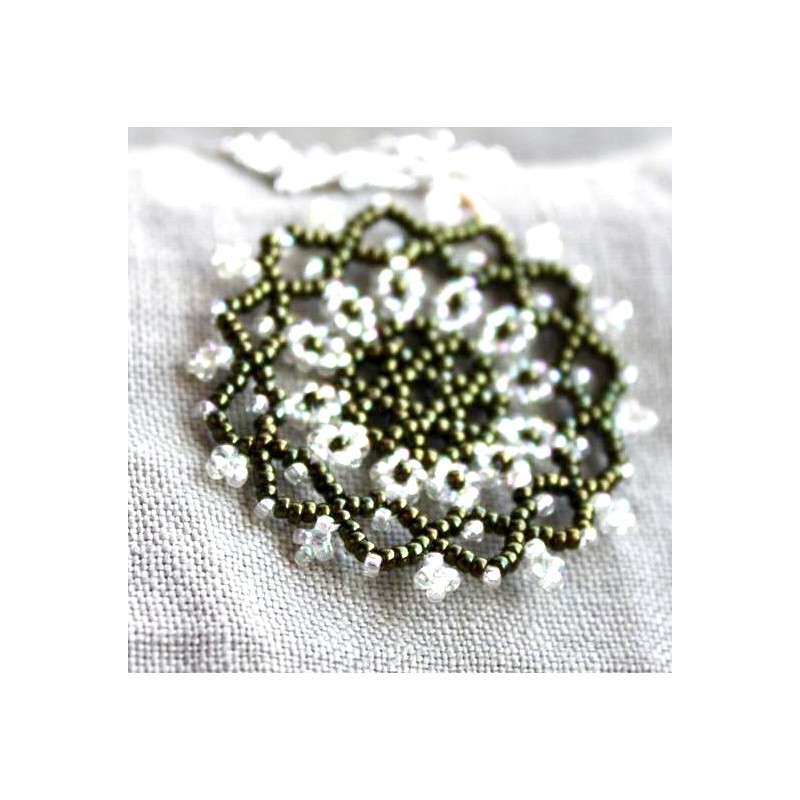 Bijoux Olivia Bijouterie Bijouterie d'artisanat pour bijoux filés tissés à la croix rousse travail fin et exceptionnel Bijoux Olivia Bijouterie Bijouterie d'artisanat pour bijoux filés tissés à la croix rousse travail fin et exceptionnel