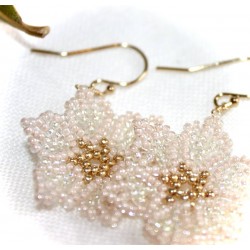 Bijoux olivia bijouterie lyon croix rousse bijoux filés et tissés aiguille en atelier 22 rue dumont or goldfilled