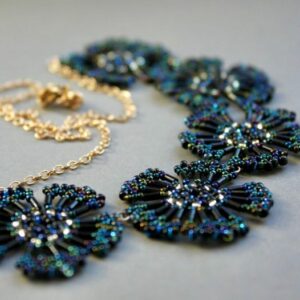 Collier Olivia Bijouterie perles miyuki fleurs